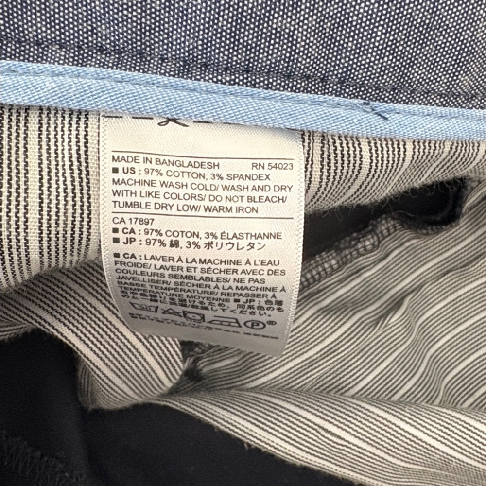 Banana Republic Aiden Chino 35x32 Navy Blue - Picture 6 of 6